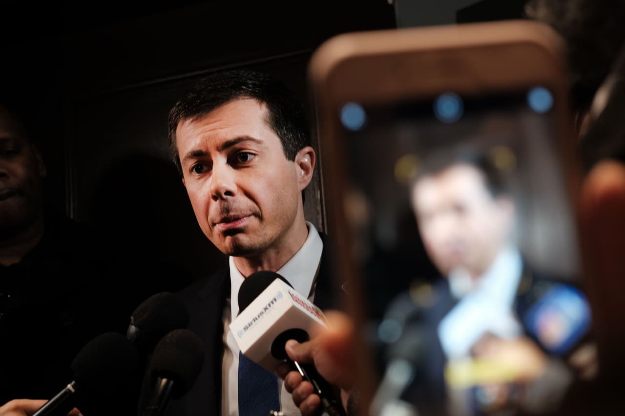 🎧 Podcast: Cómo ven la candidatura de Pete Buttigieg dreamers de la ciudad que gobierna