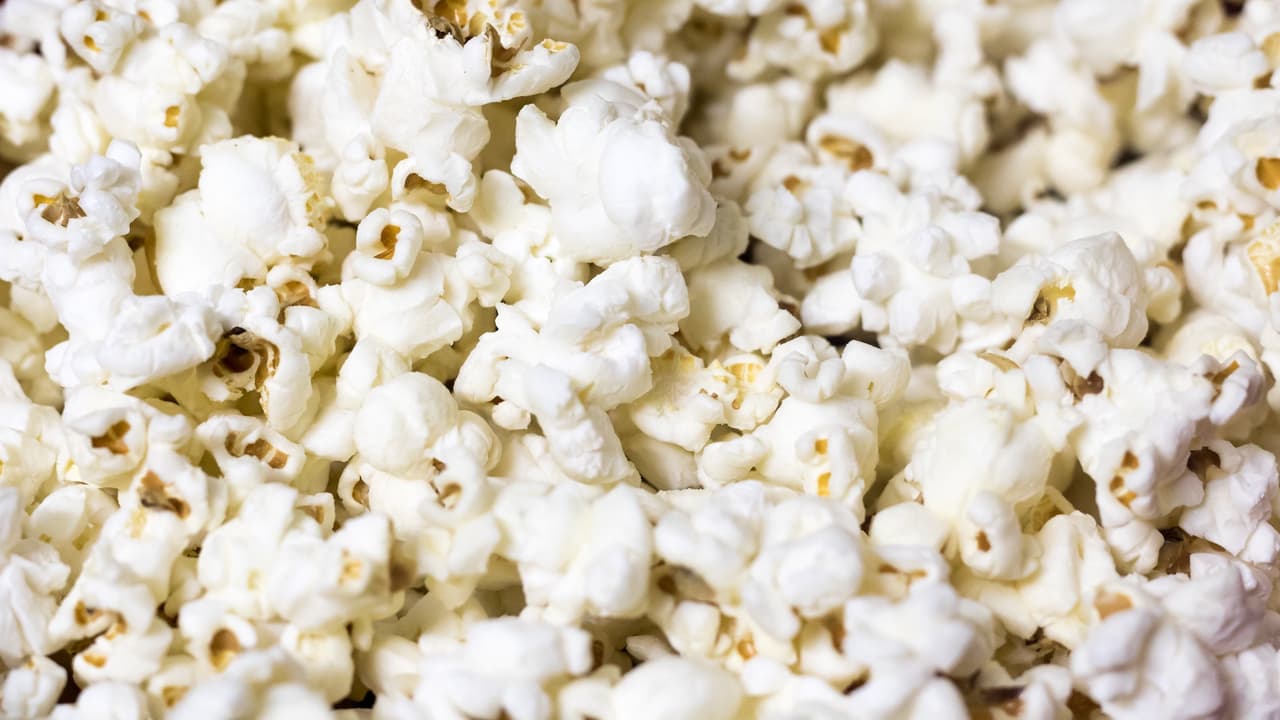 Garrett Popcorn ofrece palomitas a $1 dólar como parte de una promoción