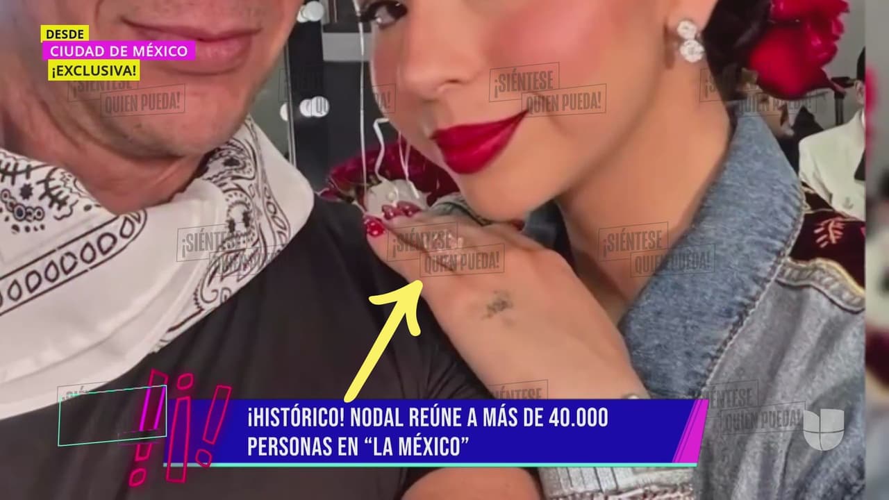 Ángela Aguilar posando con el supuesto anillo que le dio Nodal.