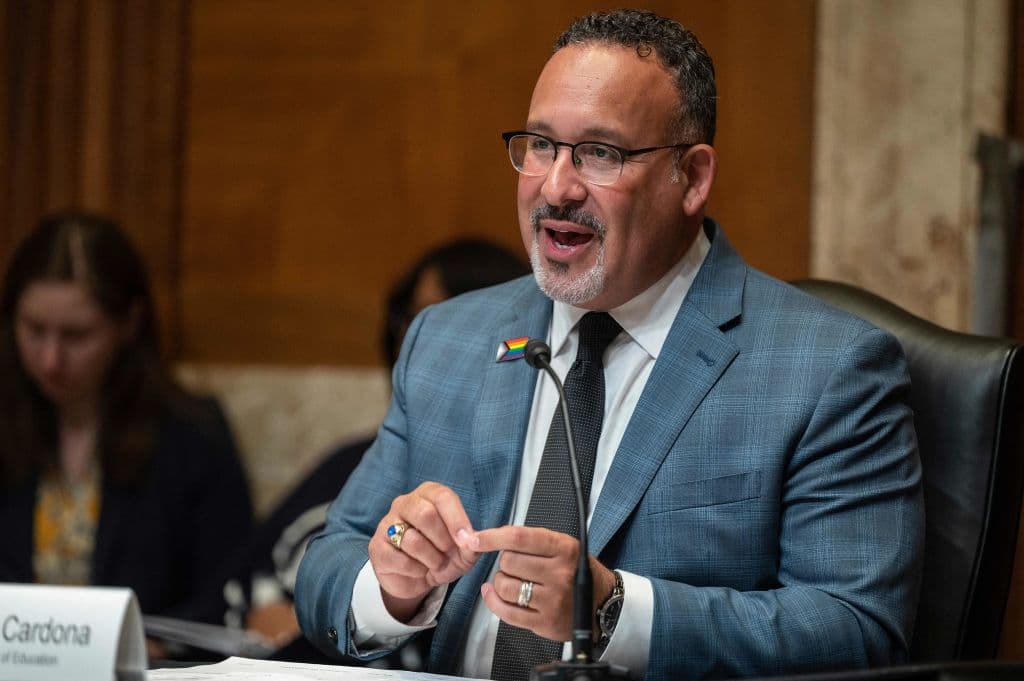 Gobierno planea extender hasta el 31 de agosto la pausa a los pagos de los préstamos estudiantiles federales