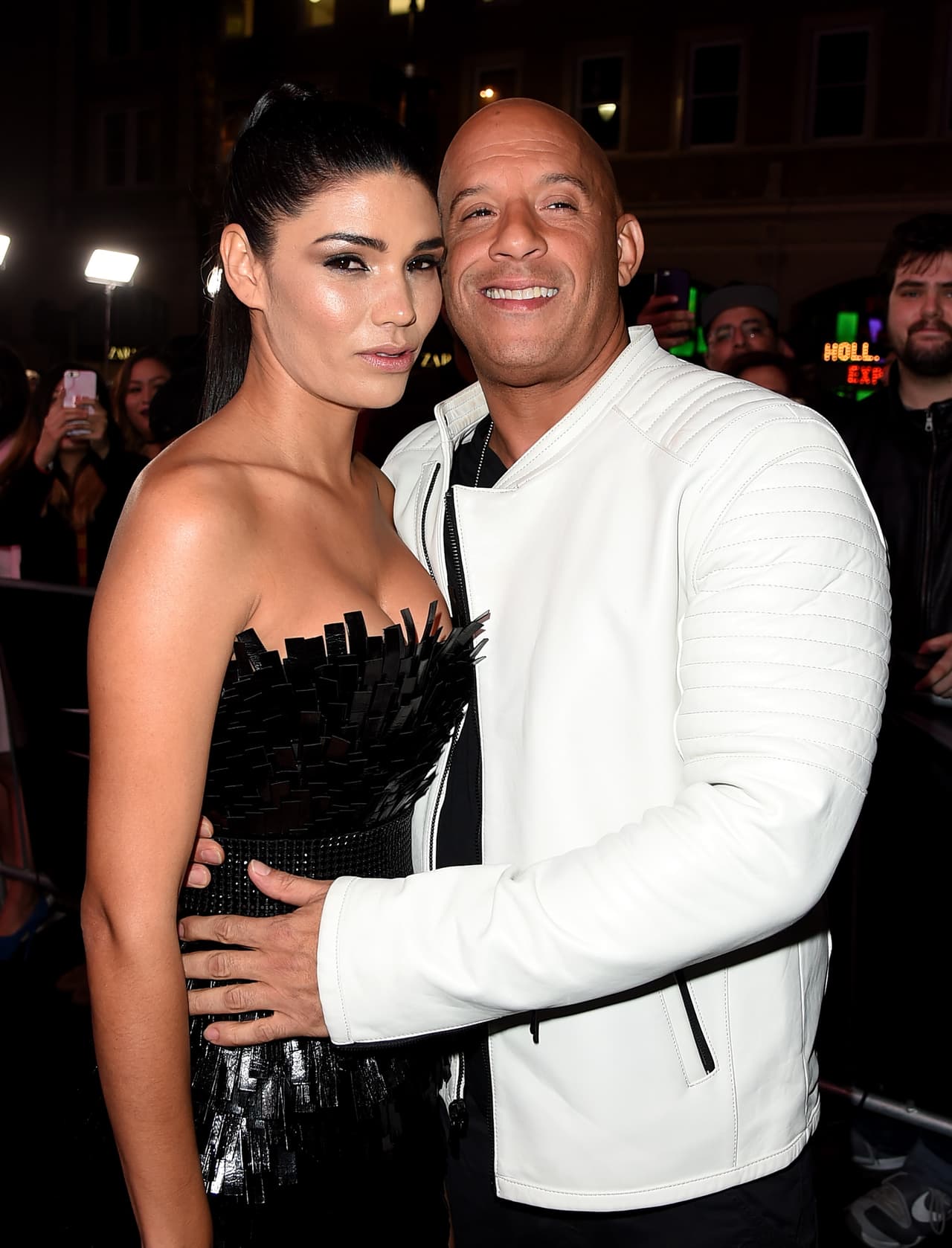 La modelo mexicana logró conquistar el corazón de Vin, y aunque no están casados oficialmente, vivien una vida en pareja muy feliz al lado de sus hijos.