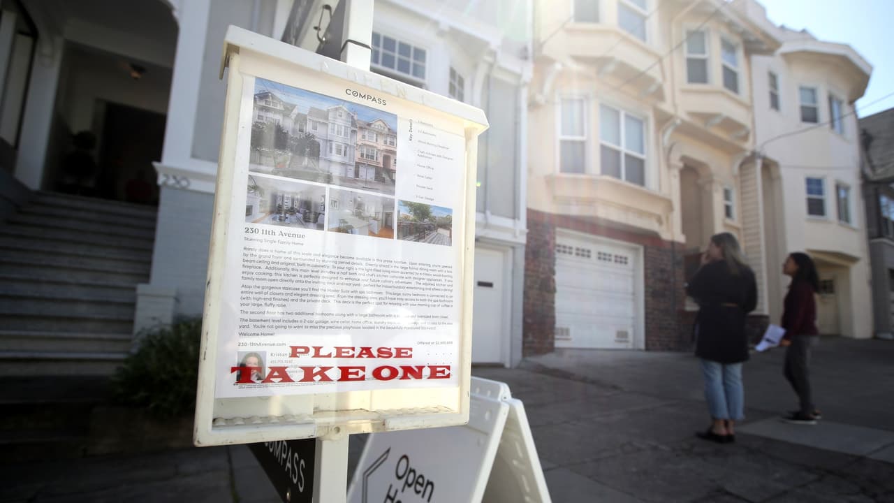 Más de $200,000 anuales, el salario necesario para comprar una "casa barata" en Silicon Valley