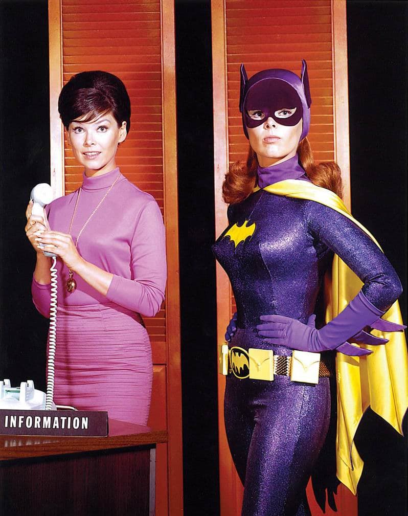 Yvonne Craig, quien interpretó a Batgirl en el show de Batman, murió.