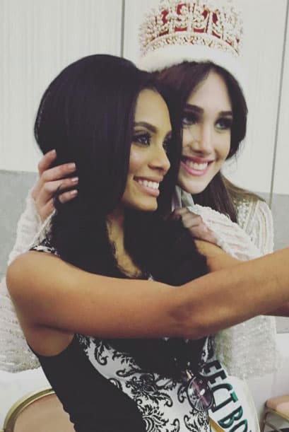 Muchas de sus compañeras realmente estaban muy contentas de que Edymar se haya coronado como Miss Internacional.
