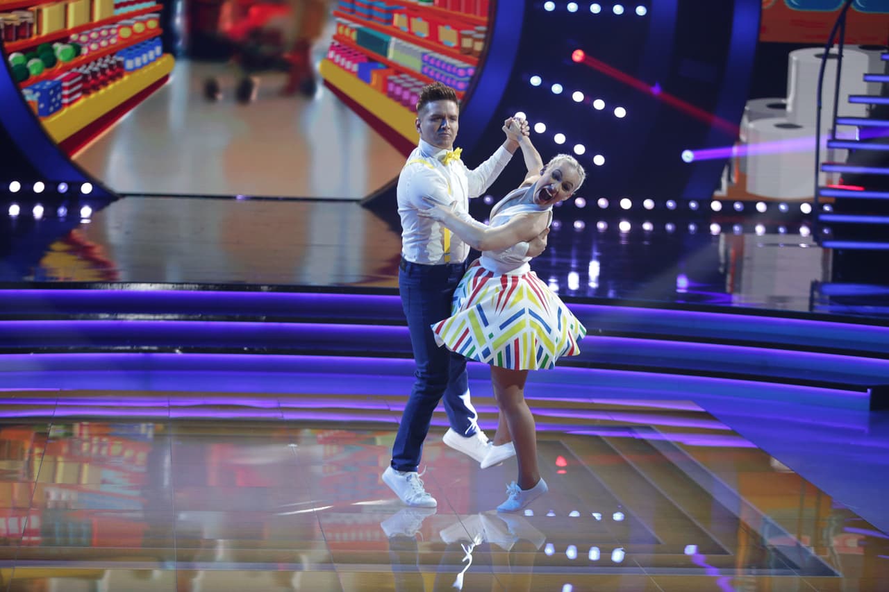 Una vez más fue enviado a la segunda ronda de baile. Esta vez compartió la pista con Emma, al ritmo del quickstep 'Rise 'n shine'.