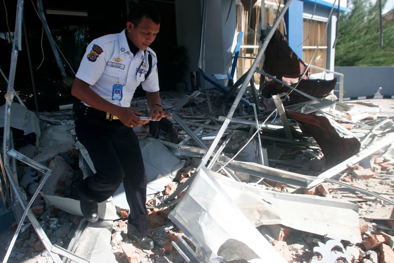 <b>Puesto 10. Terremoto frente a la costa norte de Sumatra, magnitud de 8.6. Costa de Aceh, Indonesia, abril de 2012.</b> El poderoso sismo tuvo varias réplicas que generaron varias advertencias de tsunamis en la zona pero no hubo daños significativos.