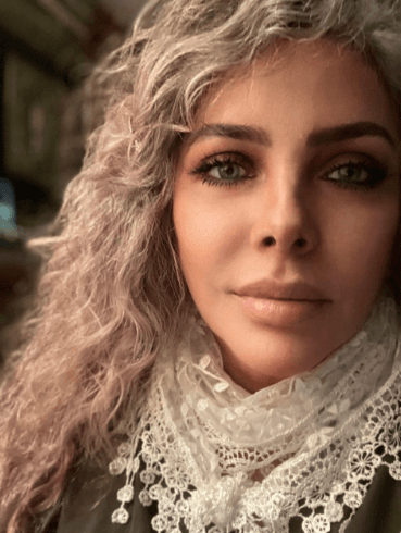 A Verónica no le gustó que le preguntaran a los usuarios a cual de las dos preferían, por lo que exigió que las dejaran "en paz".
<br>