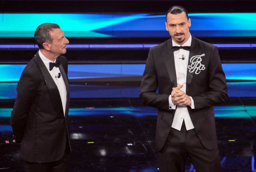 Hace poco apareció en el Festival de Música de San Remo en Italia, el cual fue transmitido por televisión.