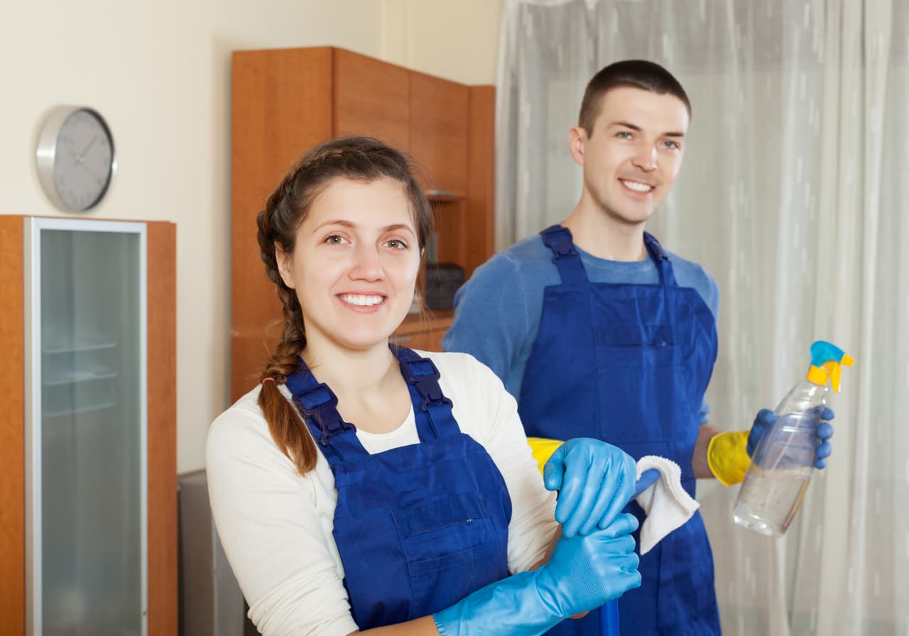 Lo justo es hacer una lista de quehaceres que se repartirán equitativamente. Resulta más complicado si tratas de imponer las cosas.