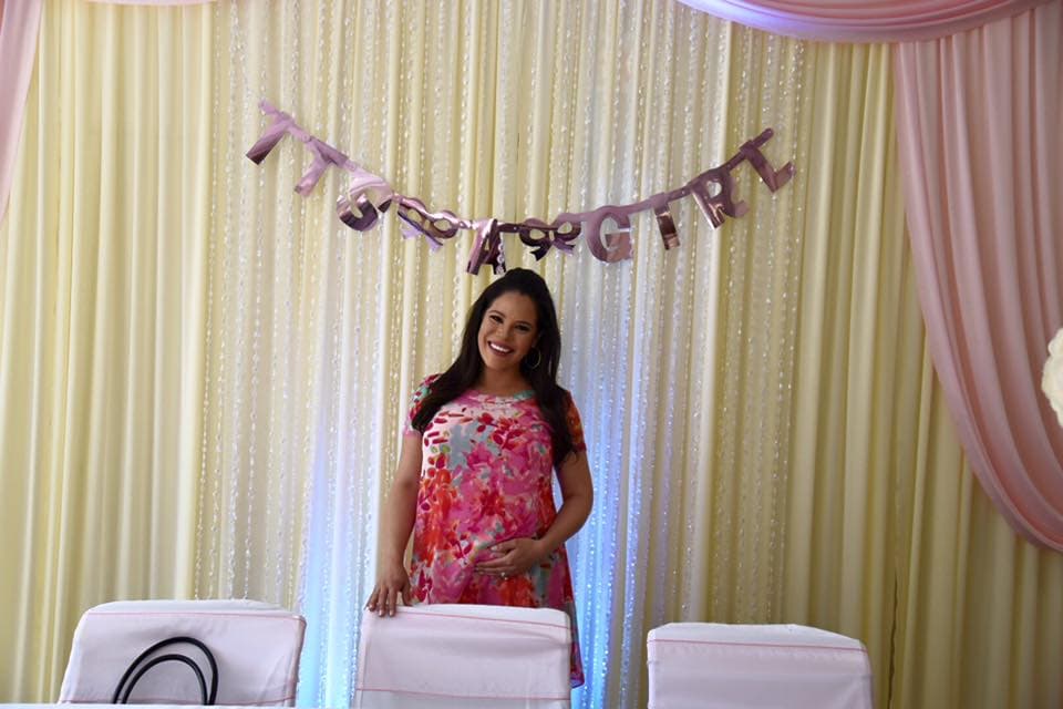 Mira una galería de fotos del baby Shower de Ericka Pino con su familia de Univision Chicago.