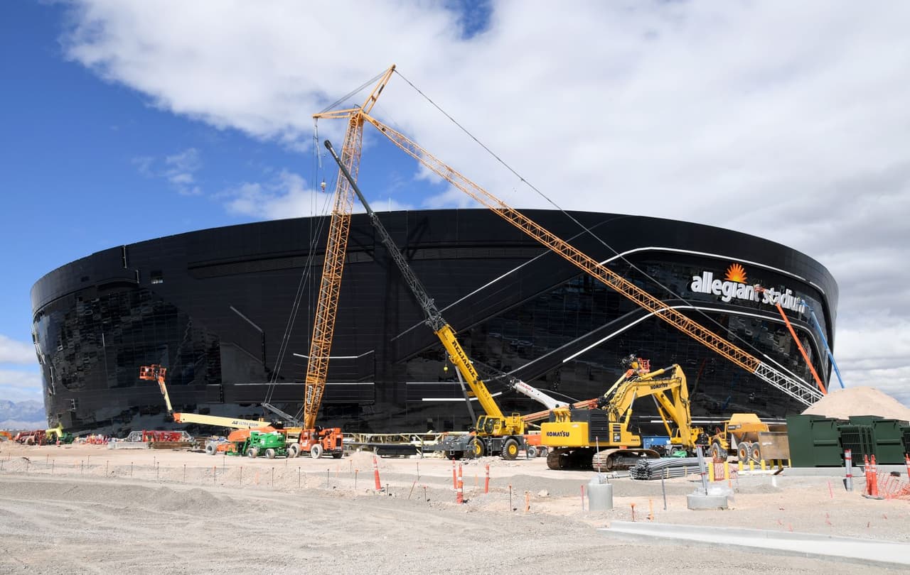 Raiders rechaza quedarse en Oakland en 2020