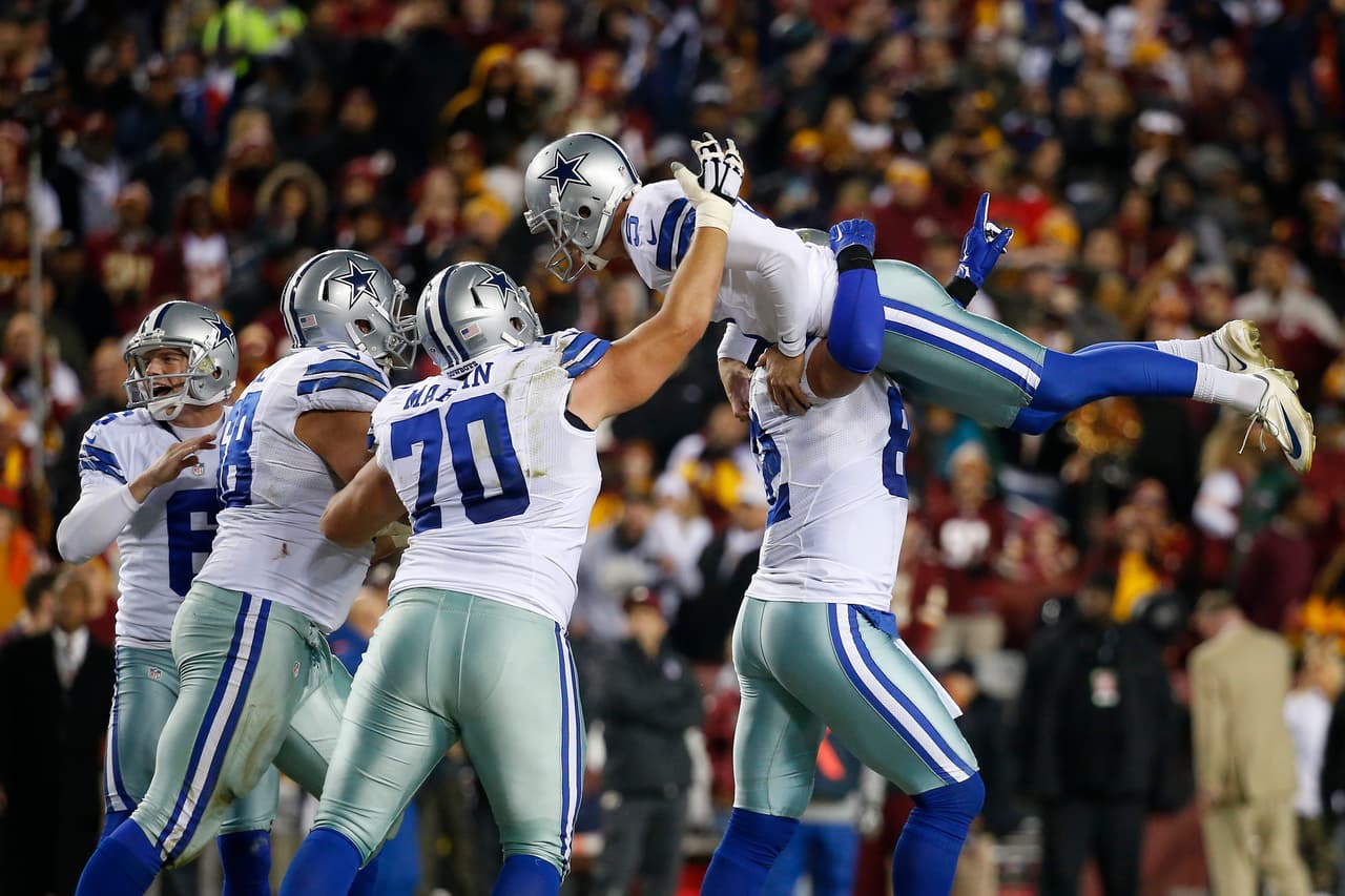 Con patada de 54 yardas, los Cowboys ganan el partido 19 a 16 a Washington