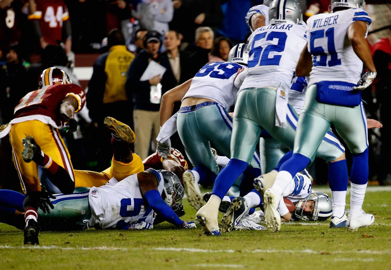 Con patada de 54 yardas, los Cowboys ganan el partido 19 a 16 a Washington