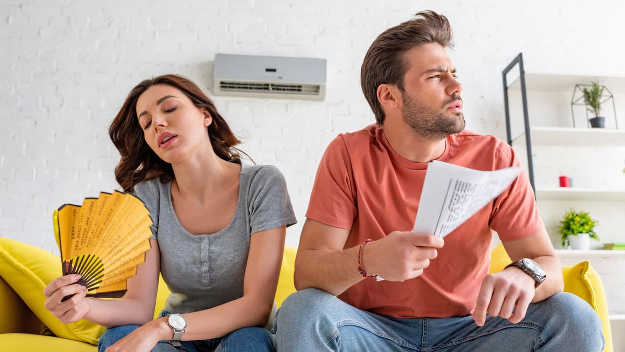 Mantente informado a través de
<i>Noticias 23 DFW</i> y prepara tu hogar y rutina para enfrentar este adelanto del verano en Texas.
<b>Únete a nuestro canal de WhatsApp: </b>
<a href="https://www.whatsapp.com/channel/0029VafZxTzGpLHXXhtL0Y3A" target="_blank">Haz clic aquí para estar al tanto de las noticias y no perderte ninguna actualización. </a>