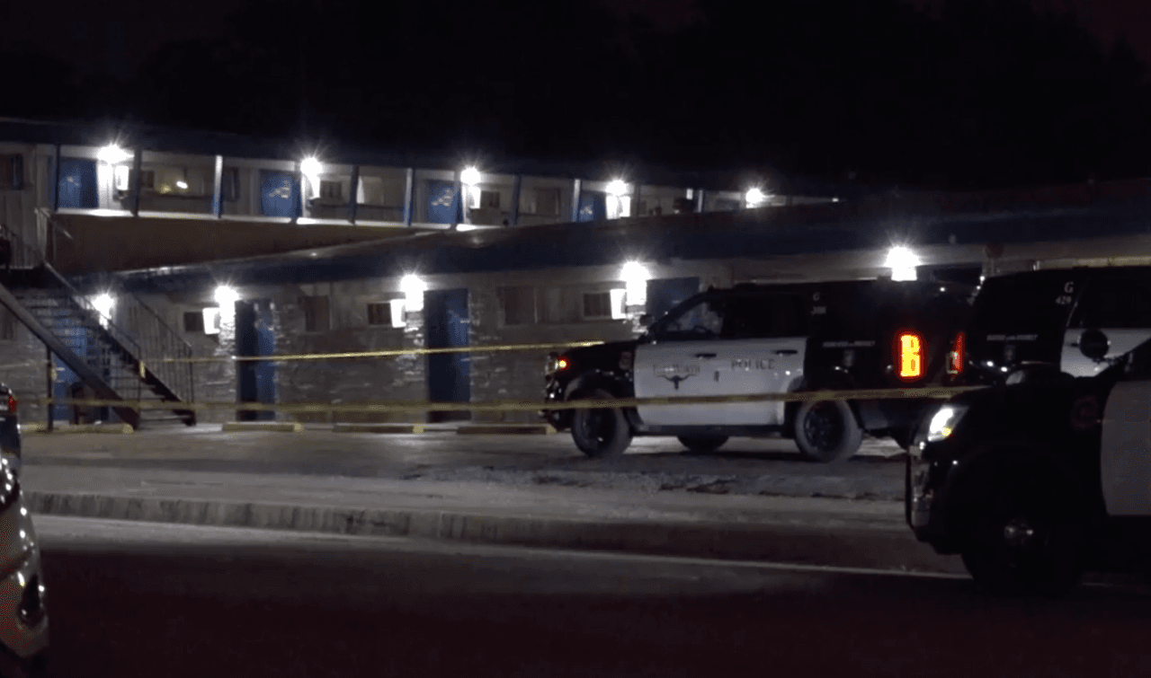 Macabro hallazgo en un motel de la ciudad de Fort Worth
