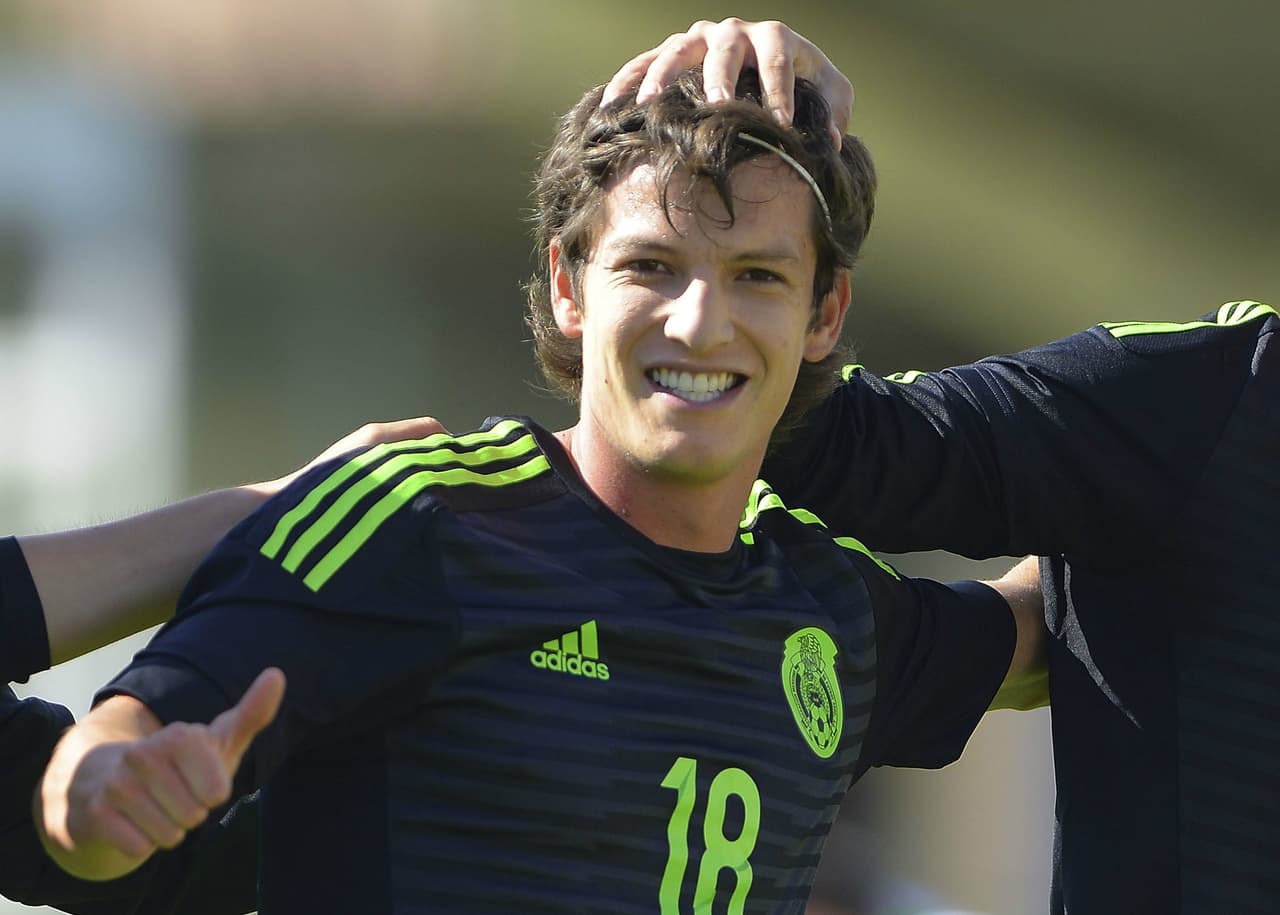 Carlos Fierro y 'Dedos' López serían los reemplazos en el Tri olímpico