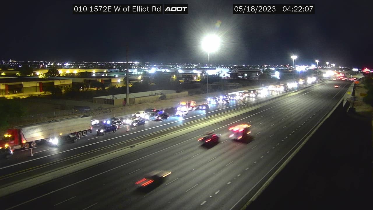 Muere trabajador de la construcción sobre la I-10 al ser alcanzado por un camión