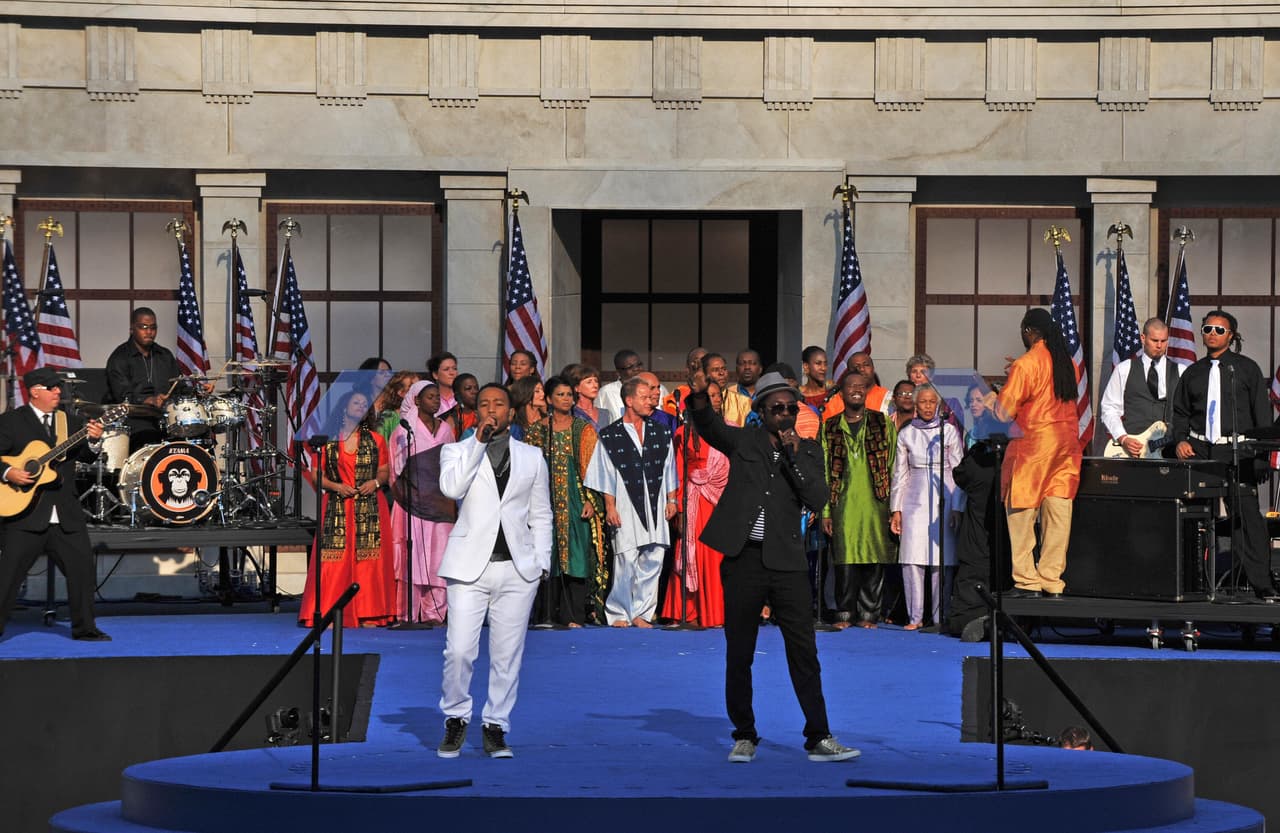 Los Black Eyed Peas participaron en las convenciones demócratas del 2008