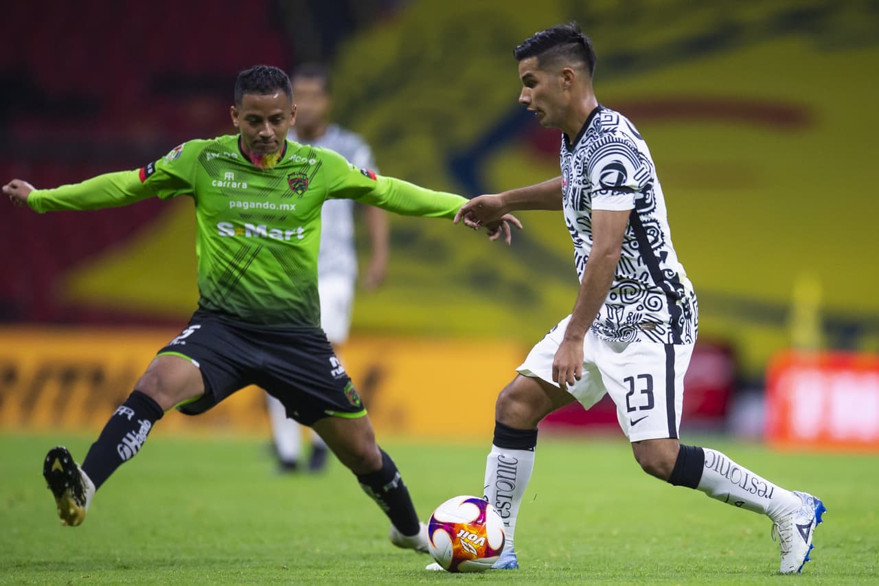 Llueven críticas... Chucho López y su agridulce titularidad