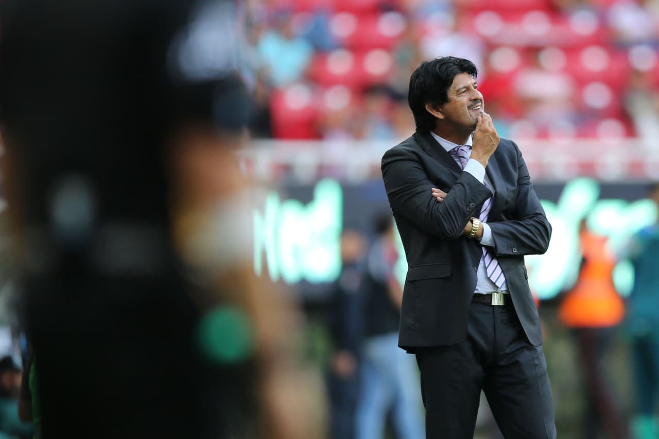 Cardozo se codea con los grandes técnicos del mundo, según la IFFHS