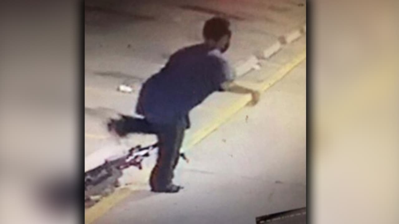 Las autoridades indicaron que Ledezma-Sierra fue captado en múltiples robos que causaron miles de dólares en daños en el Medio oeste y que la investigación inicial se enfocó en asaltos a negocios del área.