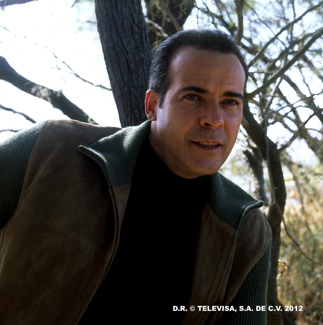 Los éxitos seguían, pero en 2002 el cubano decidió descansar un poco y ese año sólo tuvo una pequeña aparición en 'Así son ellas'.