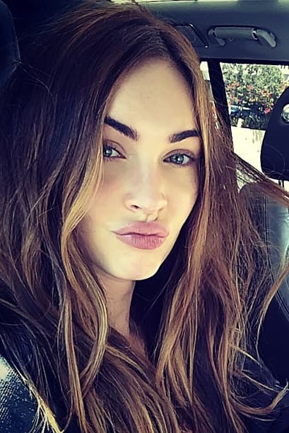 Megan Fox no sólo enamora con esos ojazos, sino también con esa boquita.