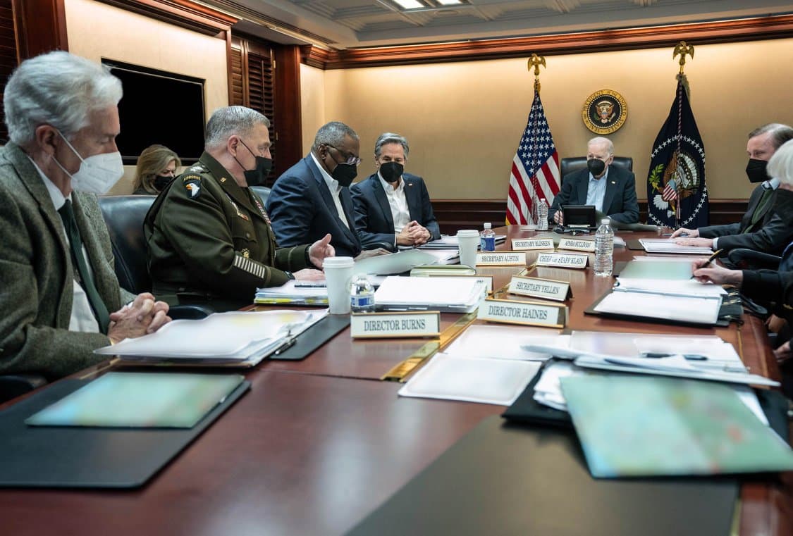 Imagen de la reunión del Consejo Nacional de Seguridad de este domingo 20 de febrero, difundida por la Casa Blanca.