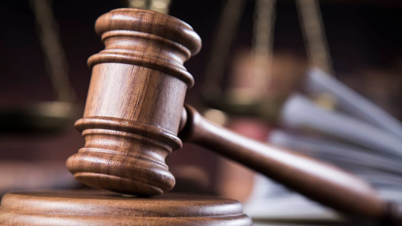 Sentenciado a dos décadas en prisión tras conducir a su novia a quitarse la vida: Un caso único en EEUU