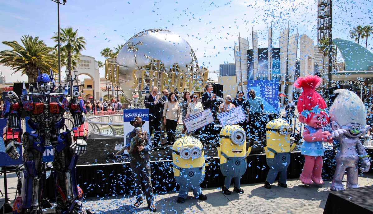 En California hay 10 nuevos millonarios tras vacunarse contra el covid-19