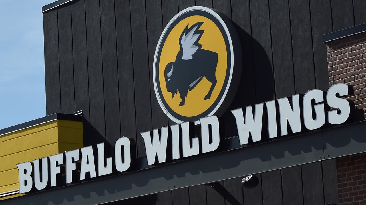 “Parecen más nuggets”: hombre de Illinois demanda a Buffalo Wild Wings