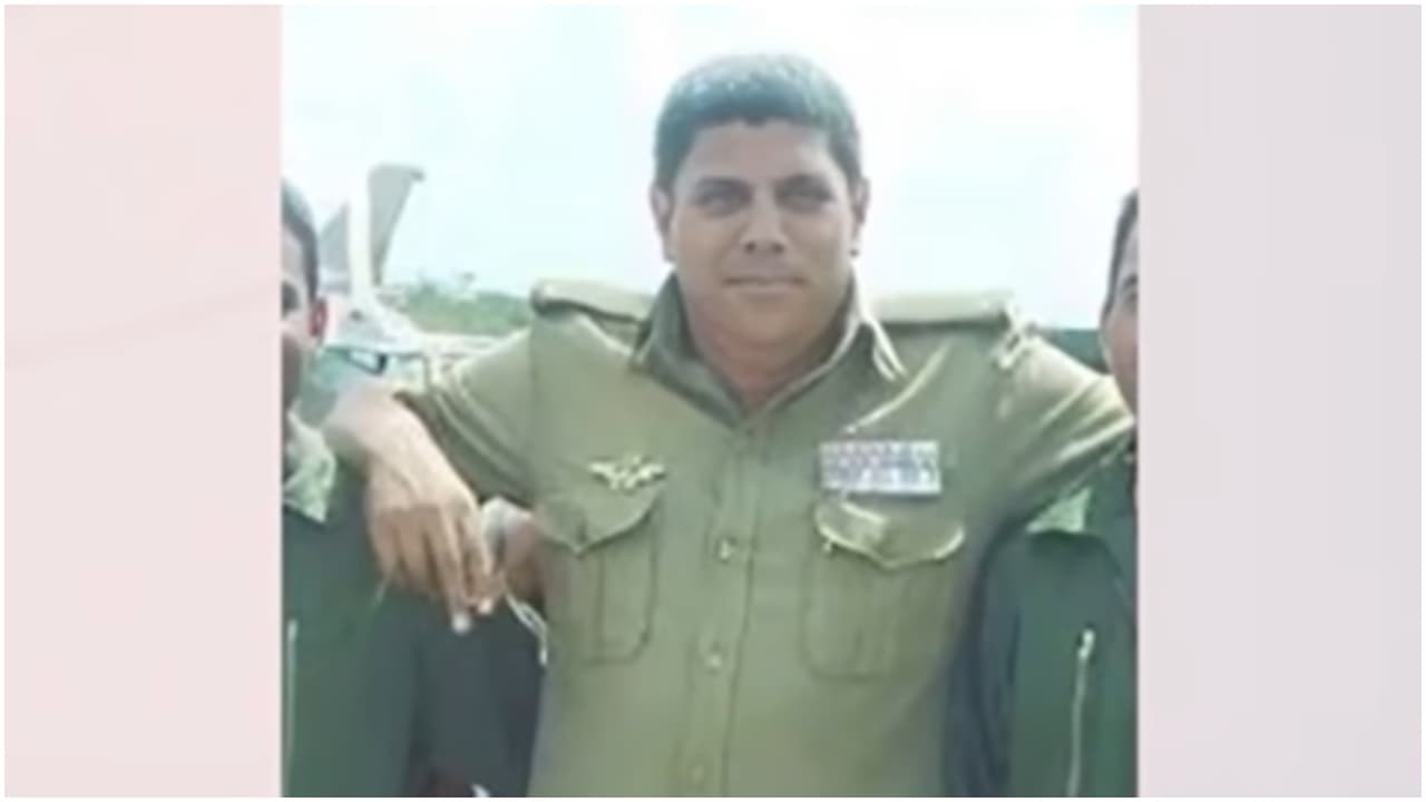 Expiloto militar cubano acusado de fraude migratorio será extraditado a Miami-Dade