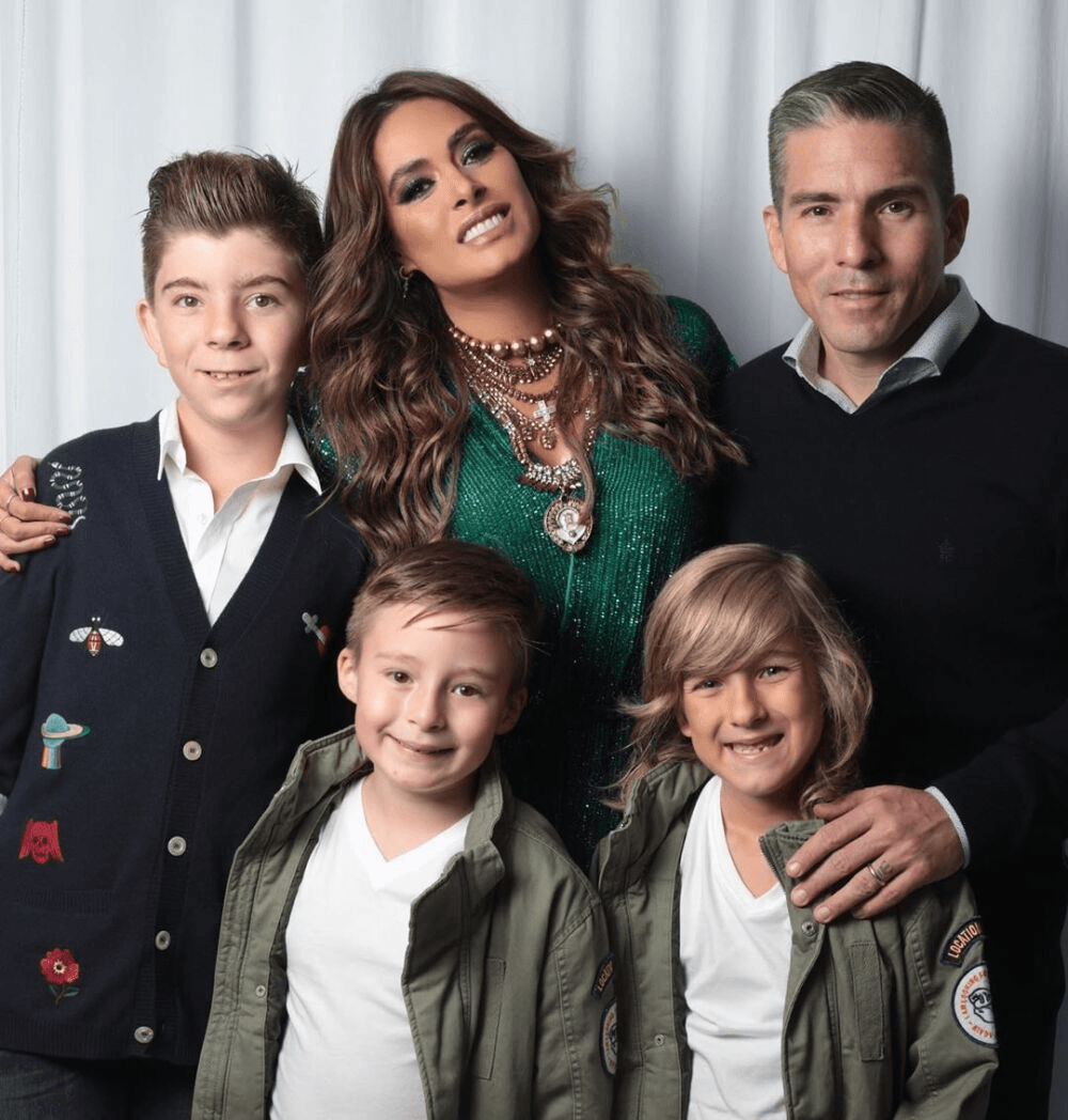 Ellos son Alexis y Claudio, los hijastros de Galilea Montijo.