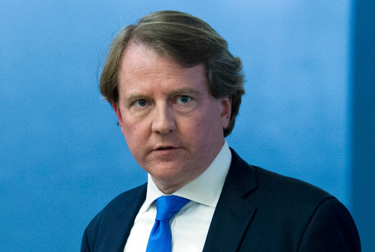 <b>Don McGahn, abogado principal de la Casa Blanca. </b>El presidente Donald Trump anunció vía Twitter su salida el 29 de agosto de 2018. “Don McGahn, dejará su cargo en otoño, poco después de la confirmación (esperemos) del juez Brett Kavanaugh para el Tribunal Supremo de los Estados Unidos. ¡He trabajado con Don durante mucho tiempo y realmente aprecio su servicio!", tuiteó el mandatario.