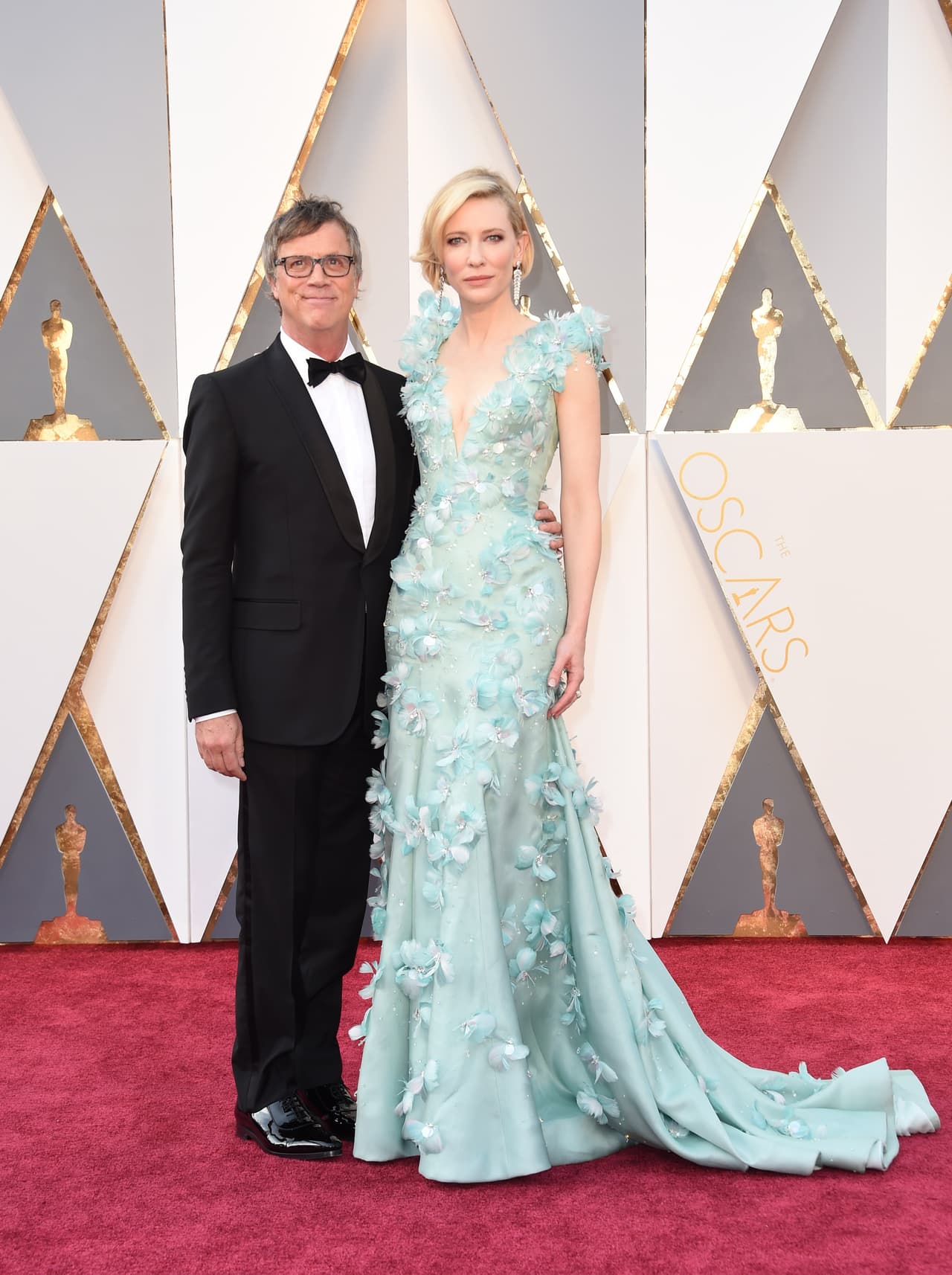 Cate Blanchett, muy bien acompañada.