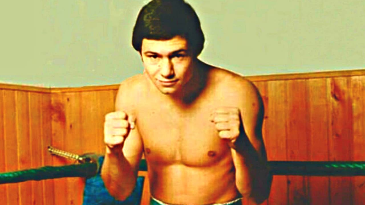 Ubaldo Néstor Sacco nació en Mar del Plata, Argentina, en 1955. Se coronó Campeón Mundial de los pesos superligeros por la AMB al vencer, en la revancha, al norteamericano Gene Hatcher. Después de su carrera en el boxeo, Sacco estuvo en la cárcel dos años por posesión y consumo de drogas. Un tumor en las fosas nasales y una meningitis lo derribaron para siempre a los 41 años.