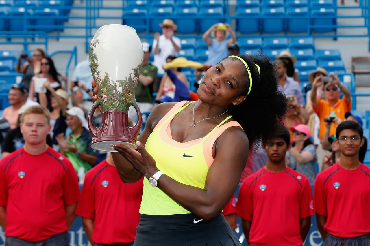 Sorprenden a Serena Williams con famoso rapero