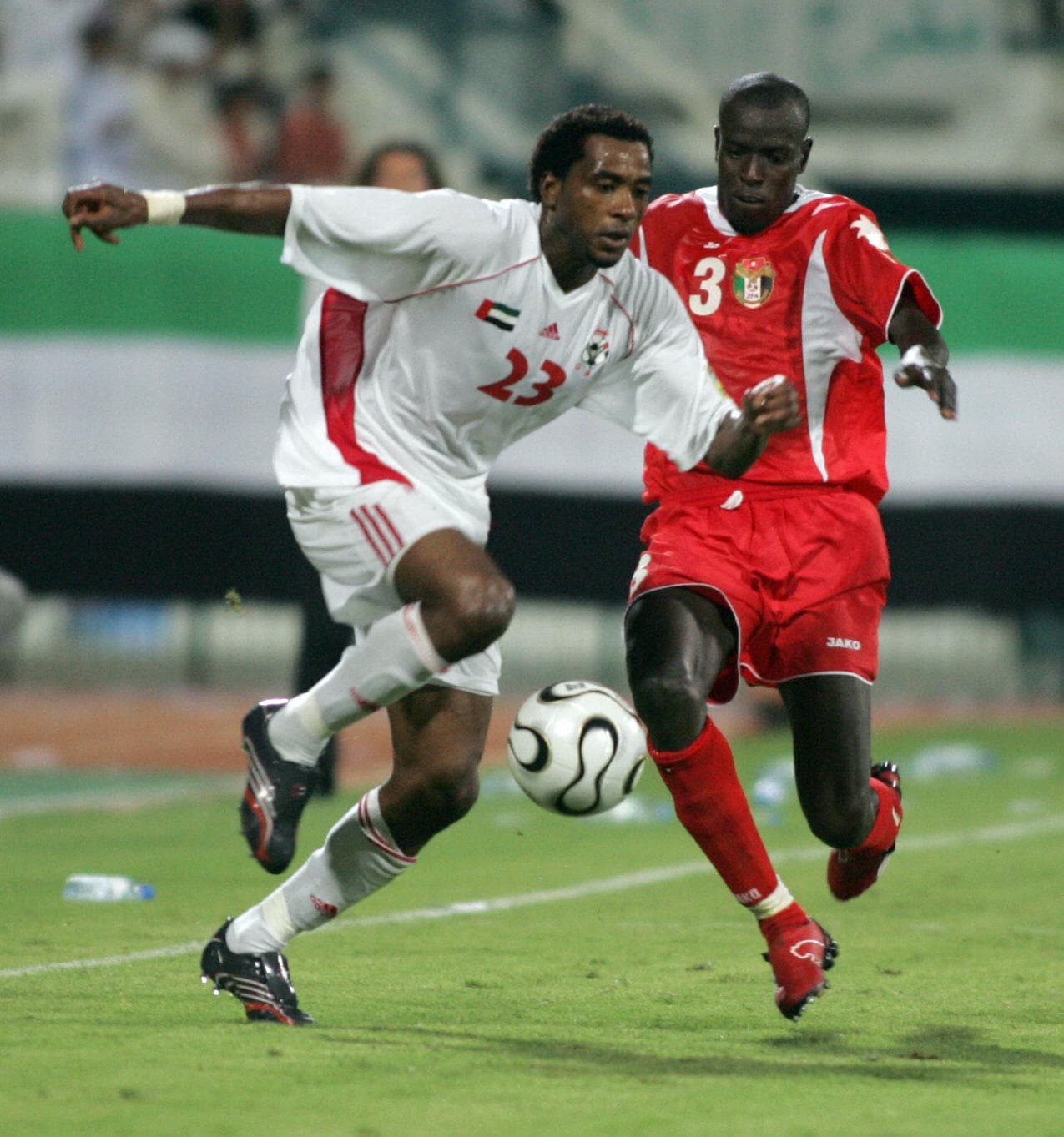 Salem Saad, de los Emiratos Árabes, murió durante un entrenamiento con el Al-Nasr de Arabia Saudita por un paro cardiaco.