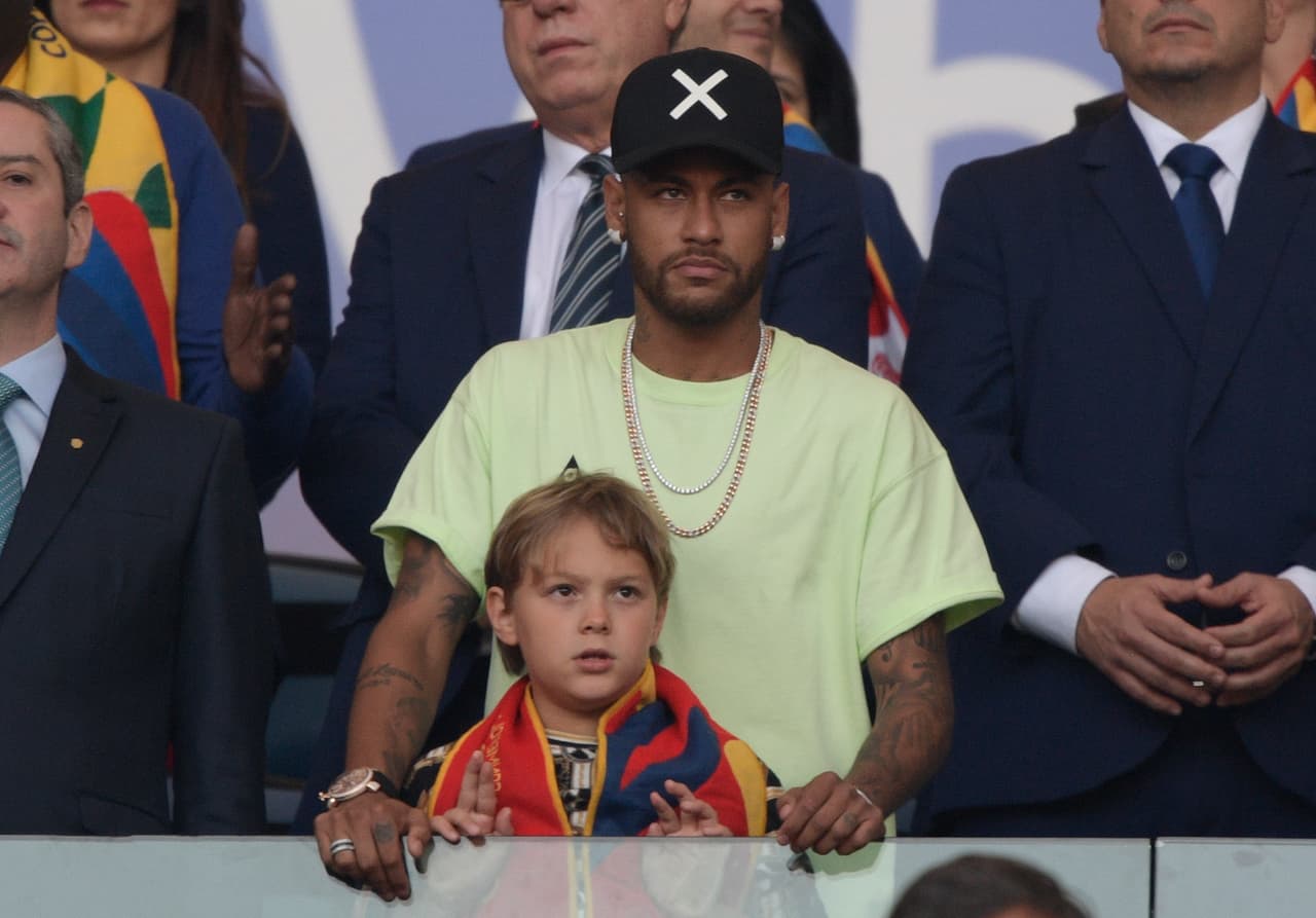 Neymar y su hijo también fueron invitados de honor a la definición de la Copa América.