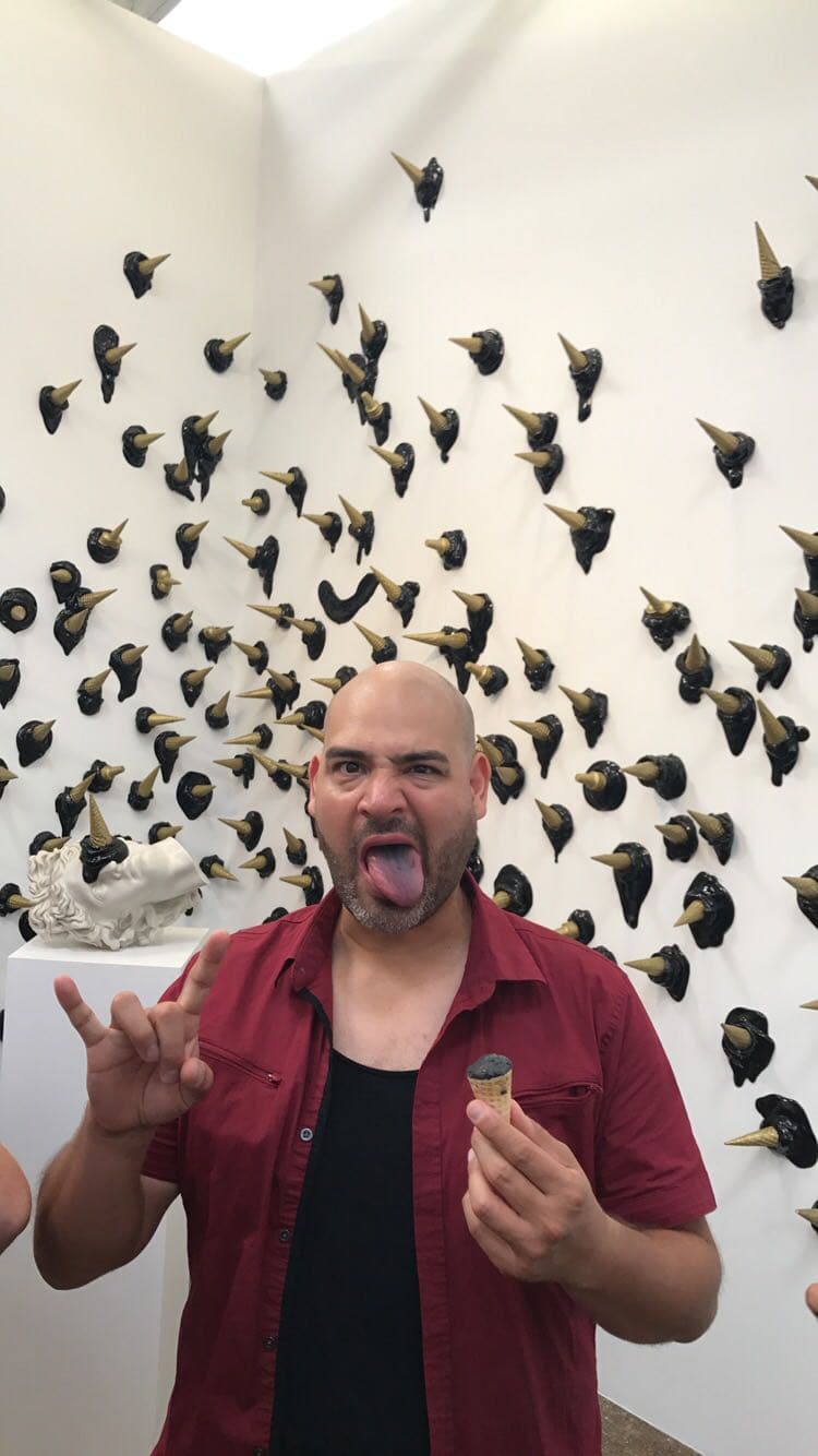 El locutor de 'El Bueno, La Mala y El Feo' estuvo en el museo más importante acerca de helados en el mundo.