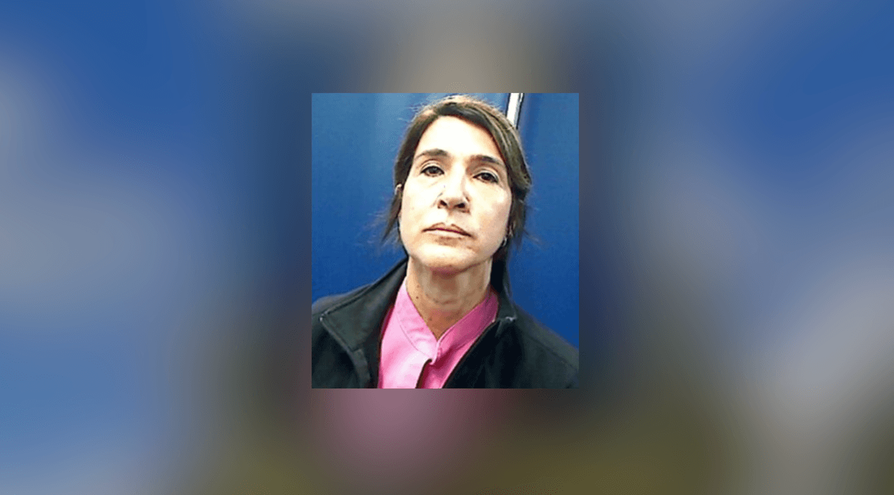 ICE detiene a la hija del general cubano Ulises Rosales del Toro; enfrentará un proceso migratorio en Estados Unidos