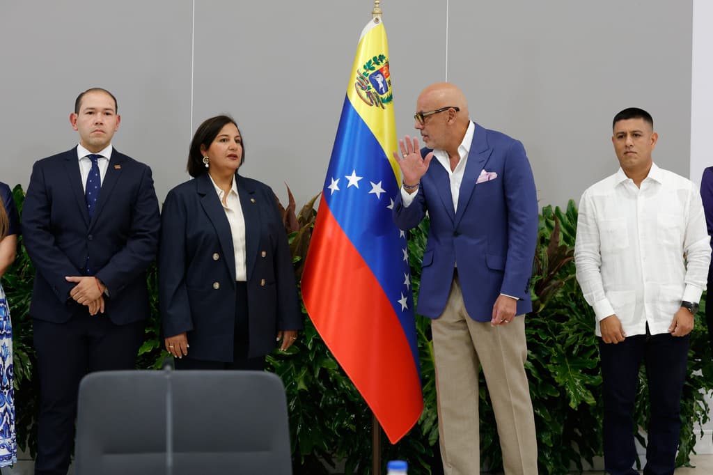El oficialismo y la oposición venezolana pactan reformar el TSJ y buscar la recuperación de activos en el Banco de Inglaterra