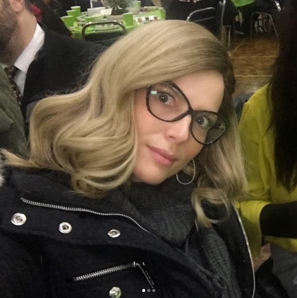 En las últimas semanas, Maritza comenzó a aparecer con pelucas, poco maquillaje y vestuario sobrio, totalmente distinta a la actriz que conocíamos.