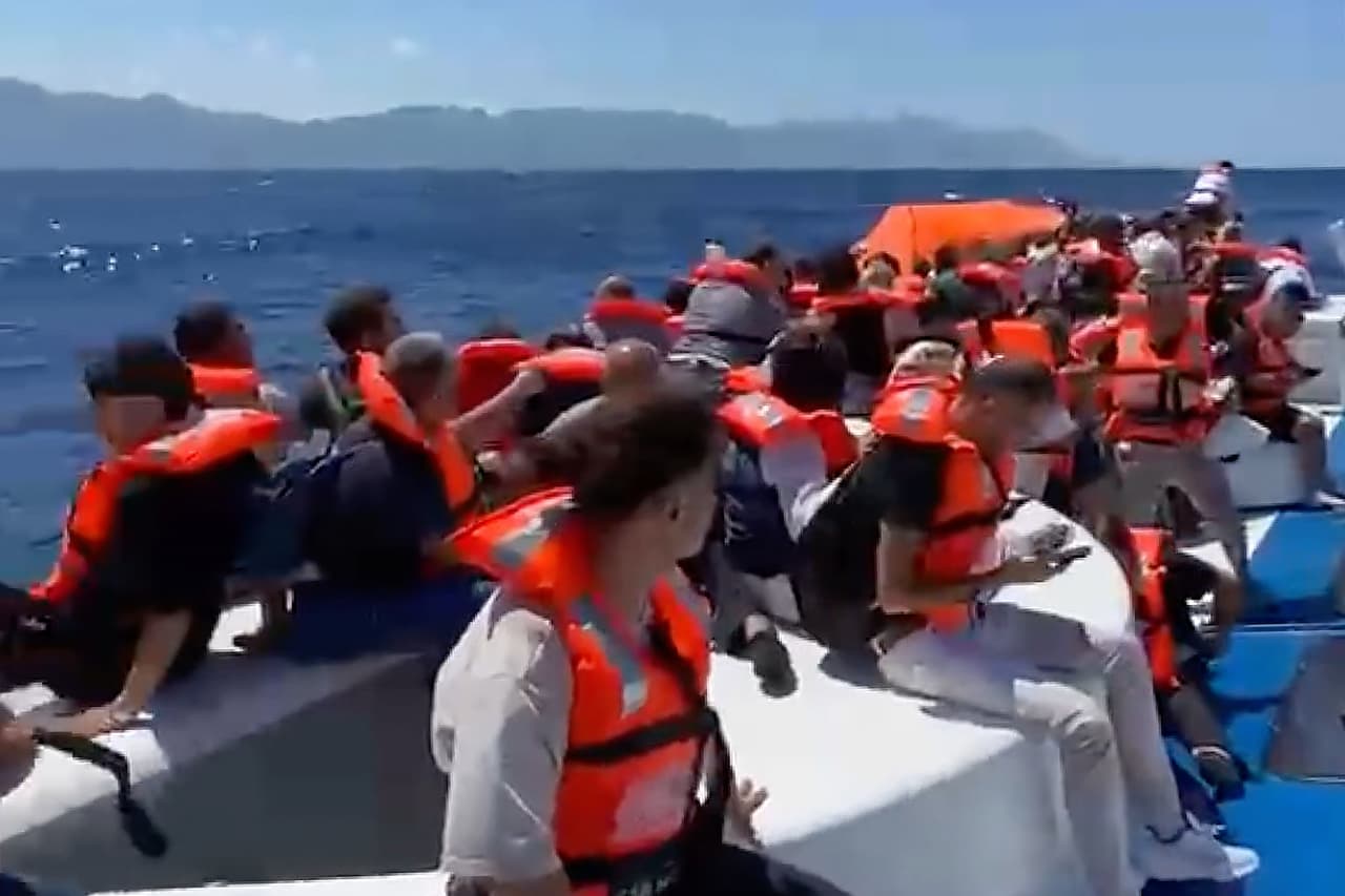 Tragedia en el Mediterráneo: Al menos ocho muertos tras volcarse un ferry con 270 personas frente a las costas de Chipre