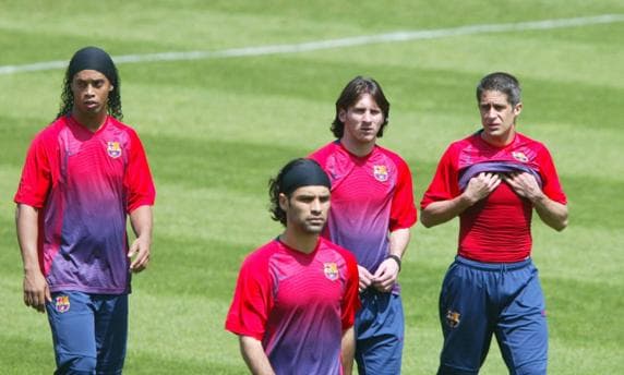 Rafa Márquez y Ronaldinho fueron parte del último once previo a la era Messi