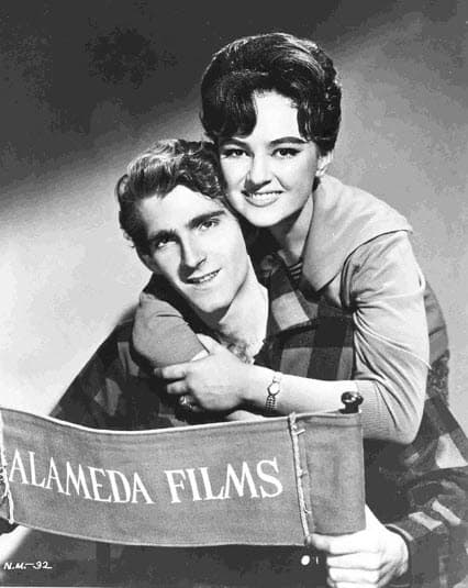 La primera triste noticia fue la partida de Fernando Luján. El primer actor nació el 23 de agosto de 1939 en Bogota, Colombia, en una familia de artistas.