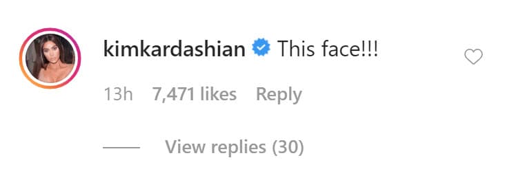 Su otra tía, Kim Kardashian, no pudo dejar de admirar los gestos que hizo la pequeña ante la cámara:
<b><a href="https://www.univision.com/famosos/en-fotos-el-debut-de-stormi-la-hija-de-kylie-jenner-y-travis-scott-en-una-alfombra-roja-fotos" target="_blank">"¡Esa cara!"</a></b>, comentó.
<br>