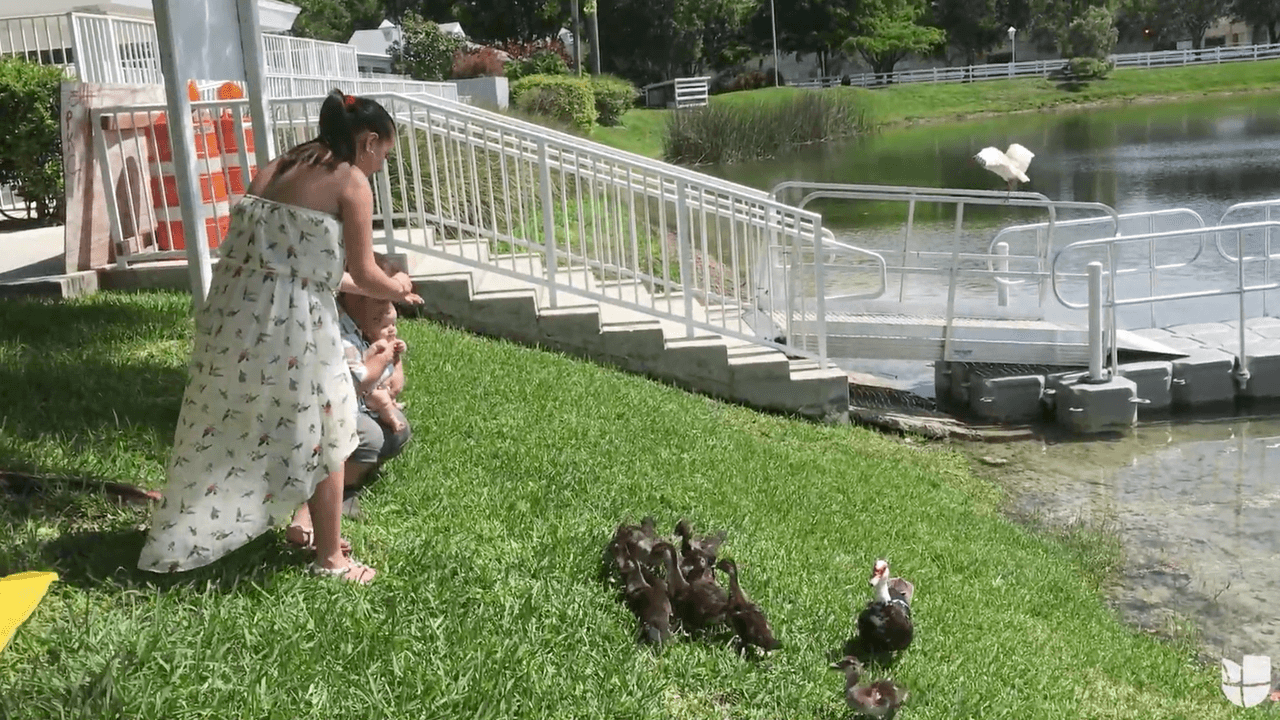 Carlitos el productor confesó que antes de tener el bebé, tenía la sospecha de que algo le faltaba. Pero que al nacer Sebastián supo que él era la respuesta.