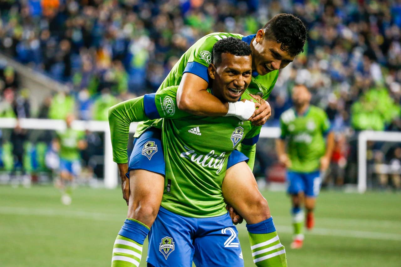 Todo el equipo ha respaldado esa labor con muy buenas actuaciones.
<br>