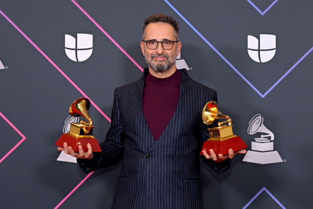 <b>Jorge Drexler</b>
<br>
<b>Premios:</b> 2